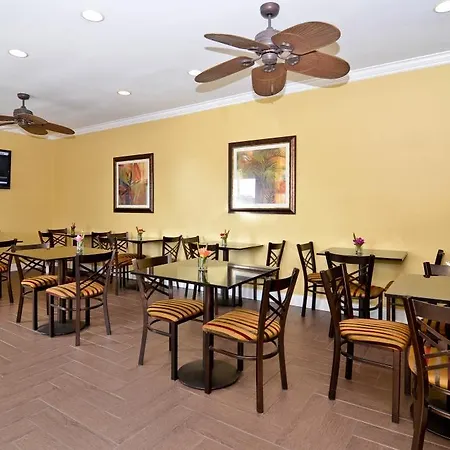 Spark By Hilton Wilmington Carolina Beach Rd 