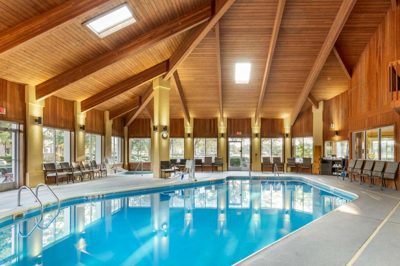 Hotel Spark By Hilton Carolina Rd 3*