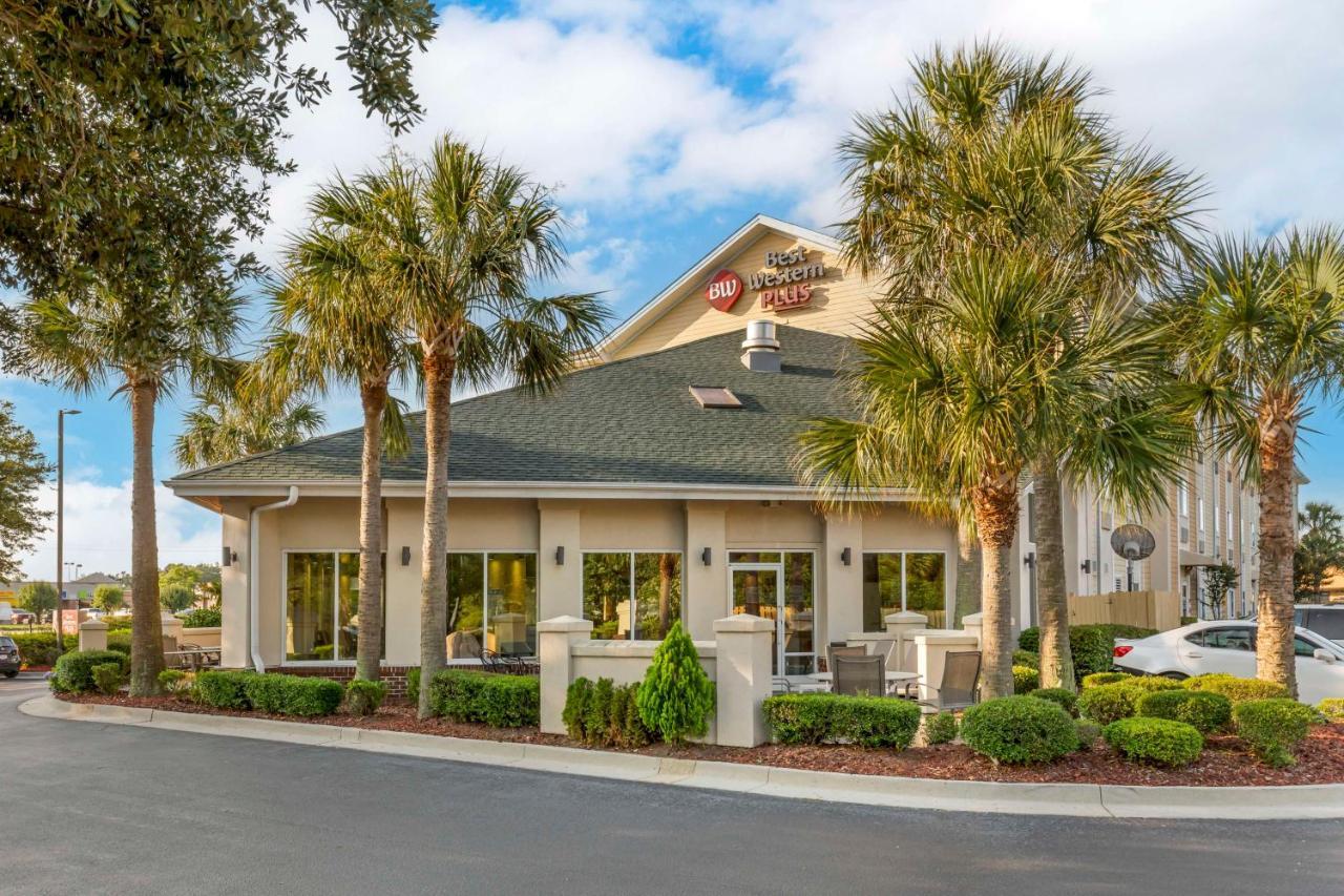 Hotel Spark By Hilton Carolina Rd 3*
